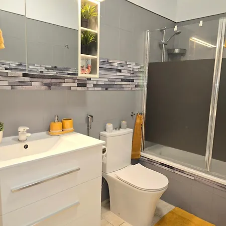 아파트 Like At Tenerife X 5 *